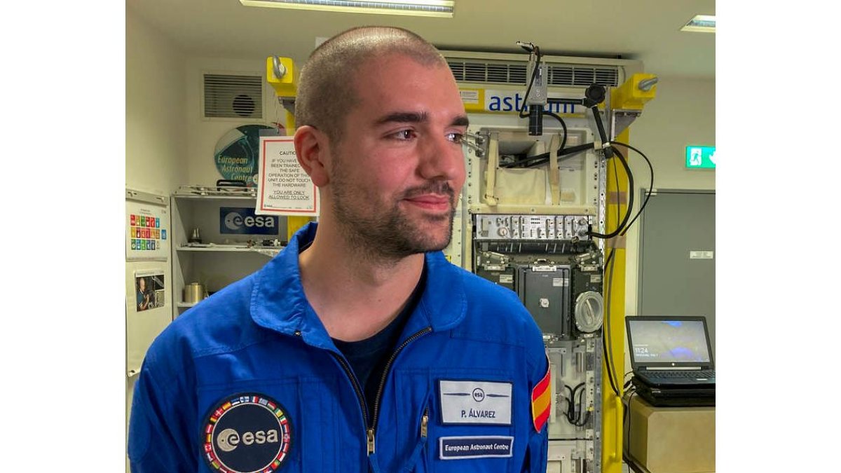 Pablo Álvarez, en el centro de entrenamiento de la Agencia Espacial Europea. JAVIER ALBISU