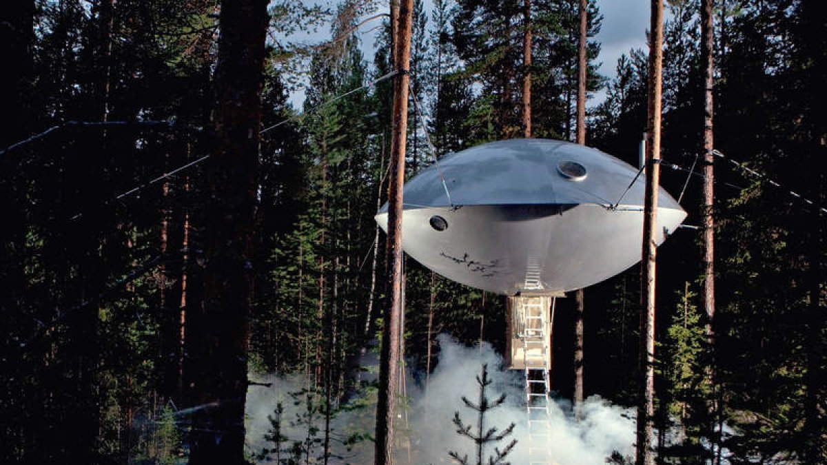 Ovni del hotel del árbol, en la localidad sueca de Harads.