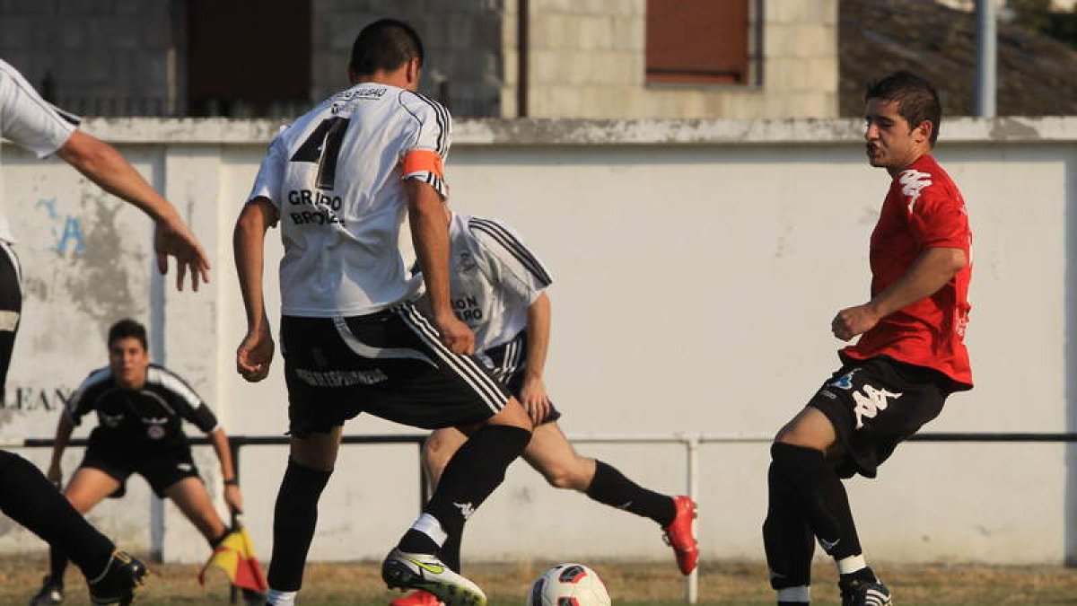 El pulso entre Fabero y Arenas se decantó para el primero.