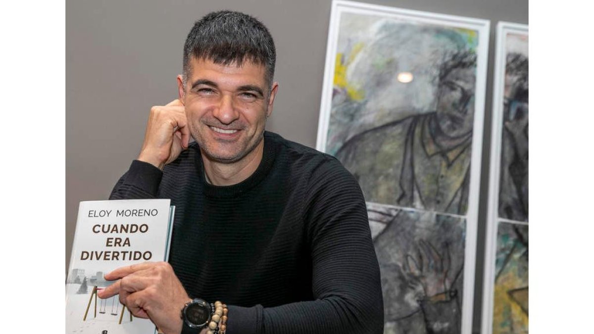 El escritor castellonense Eloy Moreno