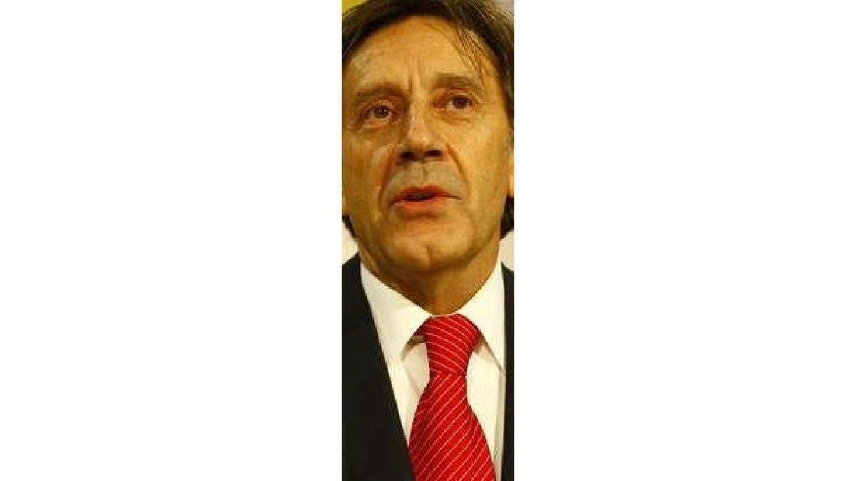 Ángel Villalba.