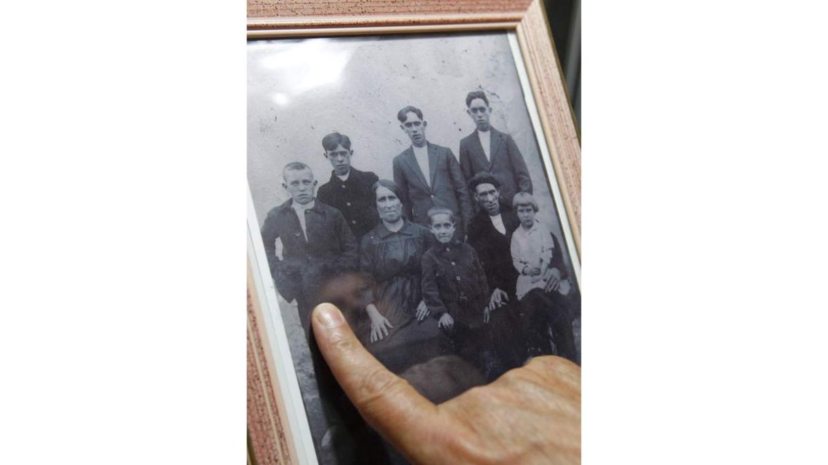 Antonio Suárez Prieto, de Olleros, también fue paseado en el 37.