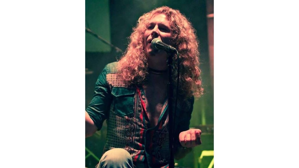 Patricio Assef, en la piel del emblemático Robert Plant. DL