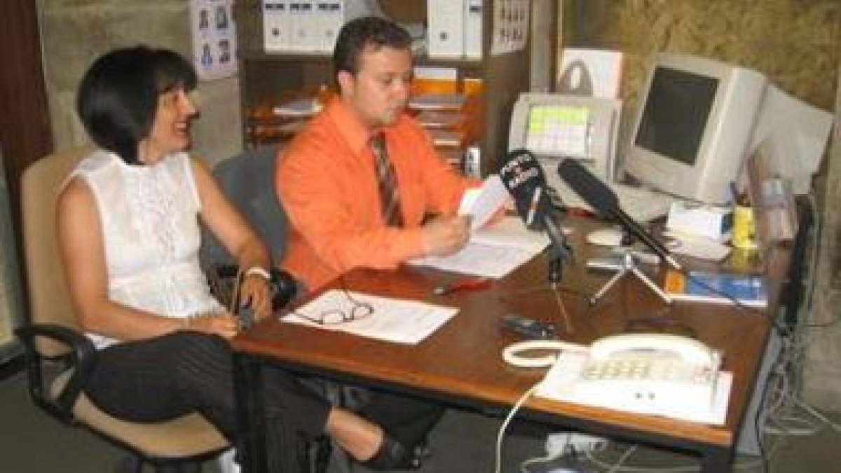 Los integrantes del grupo municipal del PAL, Celi Gómez y Pablo González.