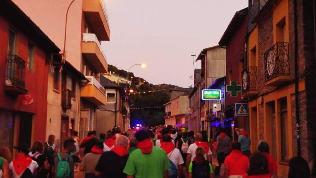 Un momento de la Marcha Minera que recorrió la zona de Torre el pasado sábado. DL