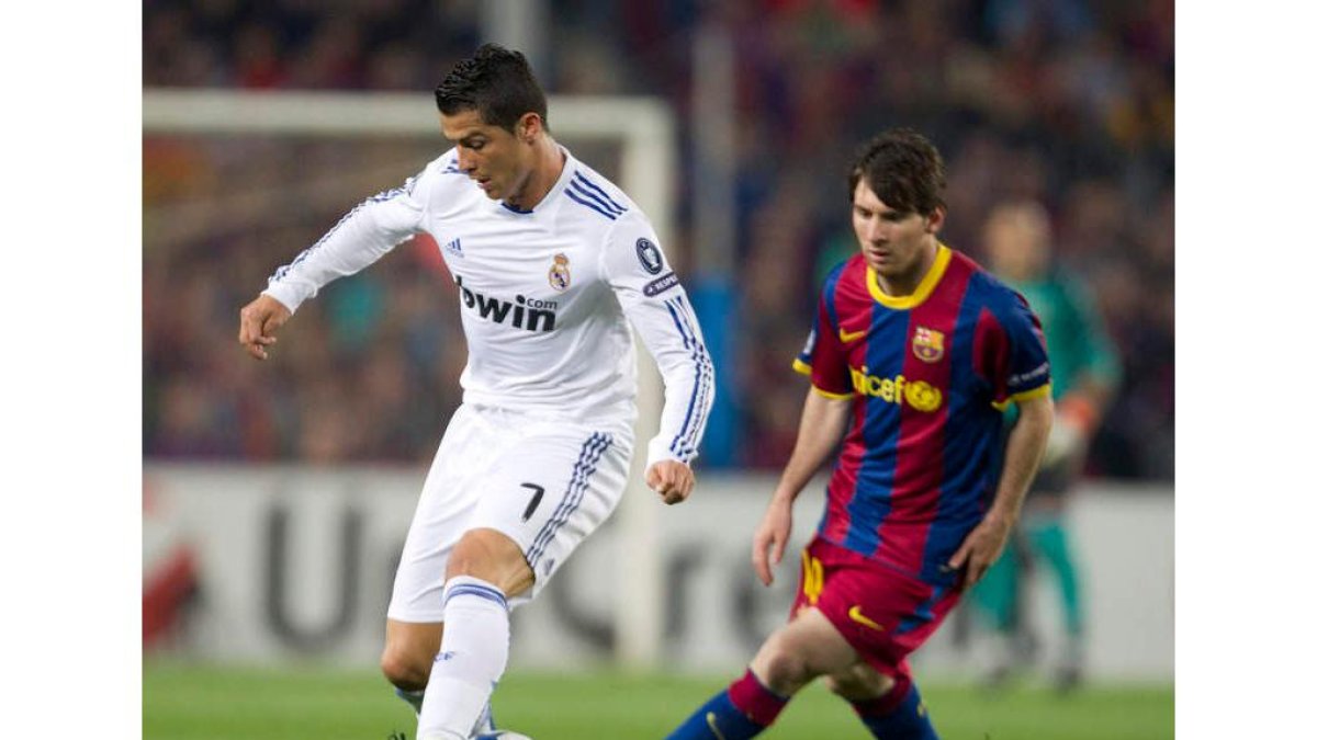 Cristiano y Messi, los dos mejores futbolistas del mundo, vuelven a verse las caras.