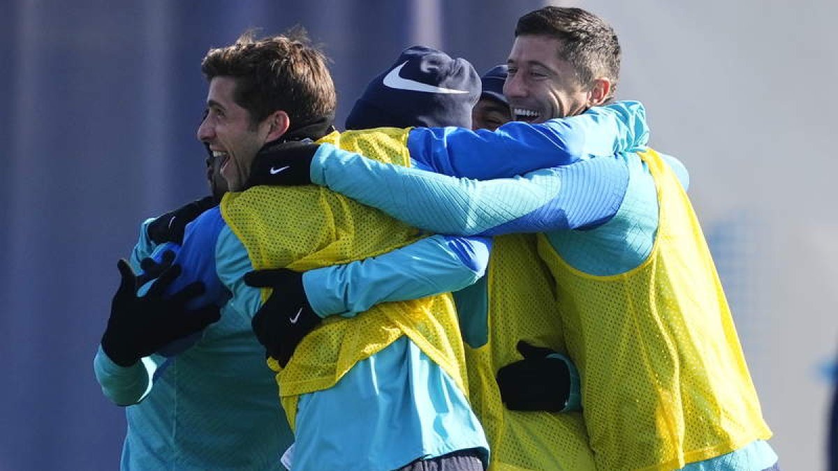 Lewandowski todavía no podrá ser de la partida en Girona. A. GARCÍA