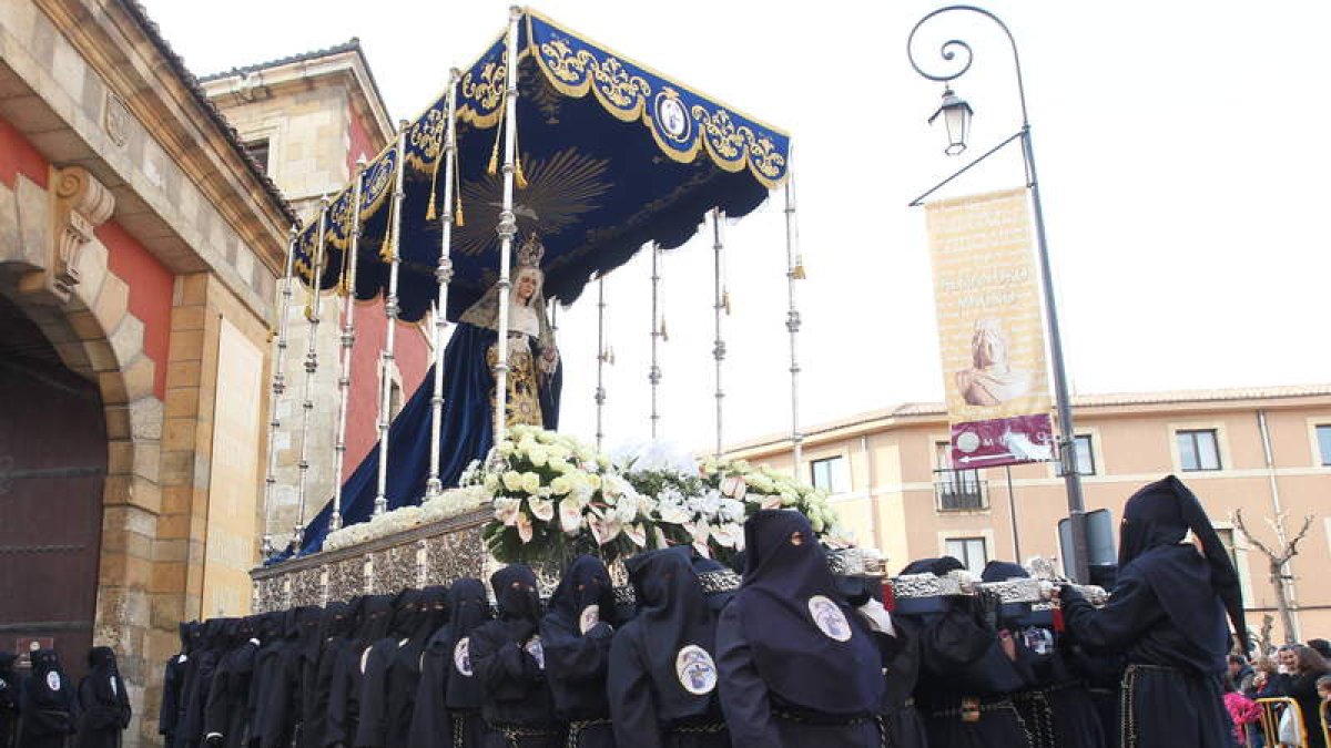 Procesión de Jesús de la Esperanza, que organiza la cofradía.
