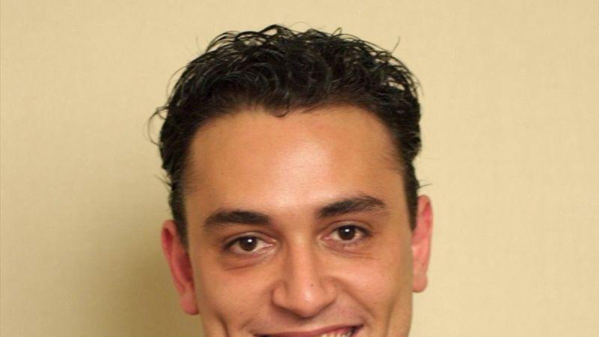 Kiko Hernández, padre de mellizas.