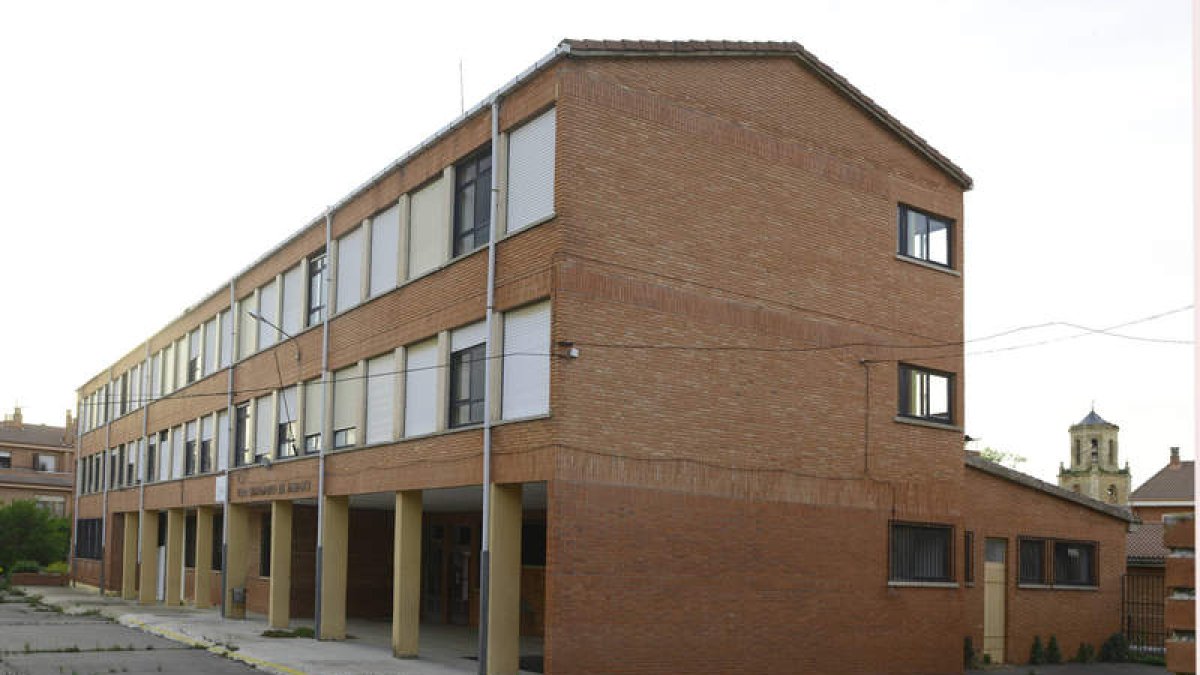 El centro se ubicará en el antiguo colegio Fray Bernardino. ACACIO