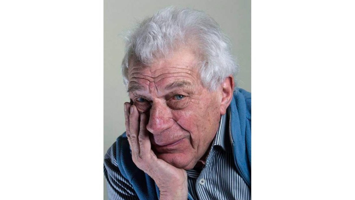 John Berger, nacido en Londres, residía en una aldea de los Alpes.
