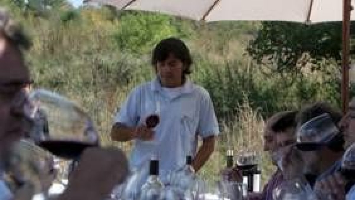 El director técnico, Alfredo Marqués, en un momento de la cata