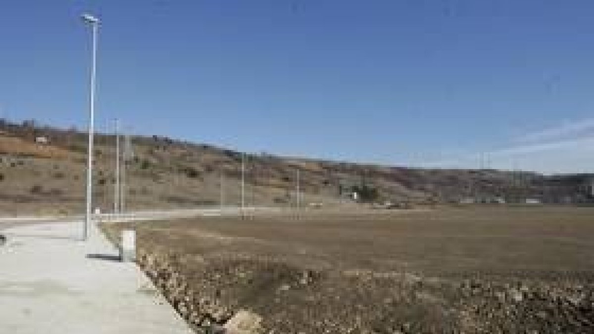 Terrenos de la última ampliación del polígono industrial de San Román