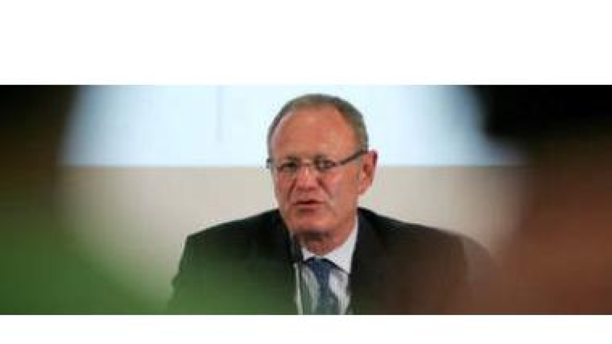 Jean Pierre Laurent, informa de los asuntos tratados en la Junta General de Accionistas celebrada en