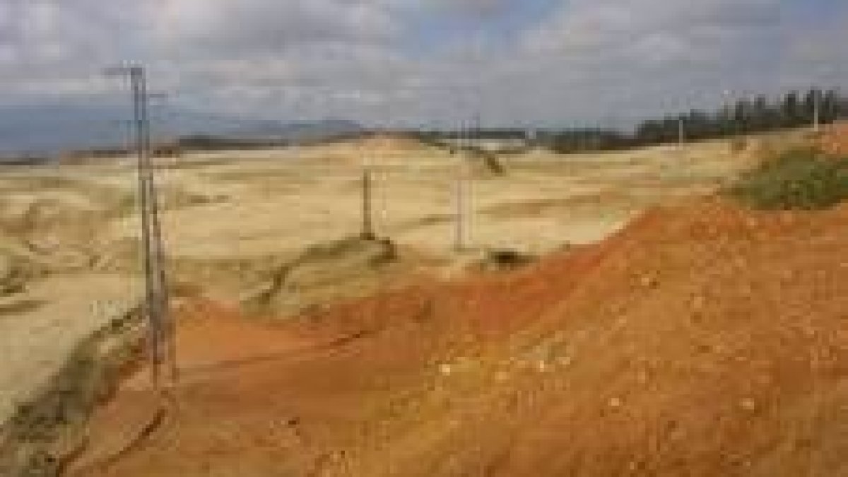 Las dos parcelas de SAF en el polígono de La Llanada tienen una extesión de 85.000 metros cuadrados