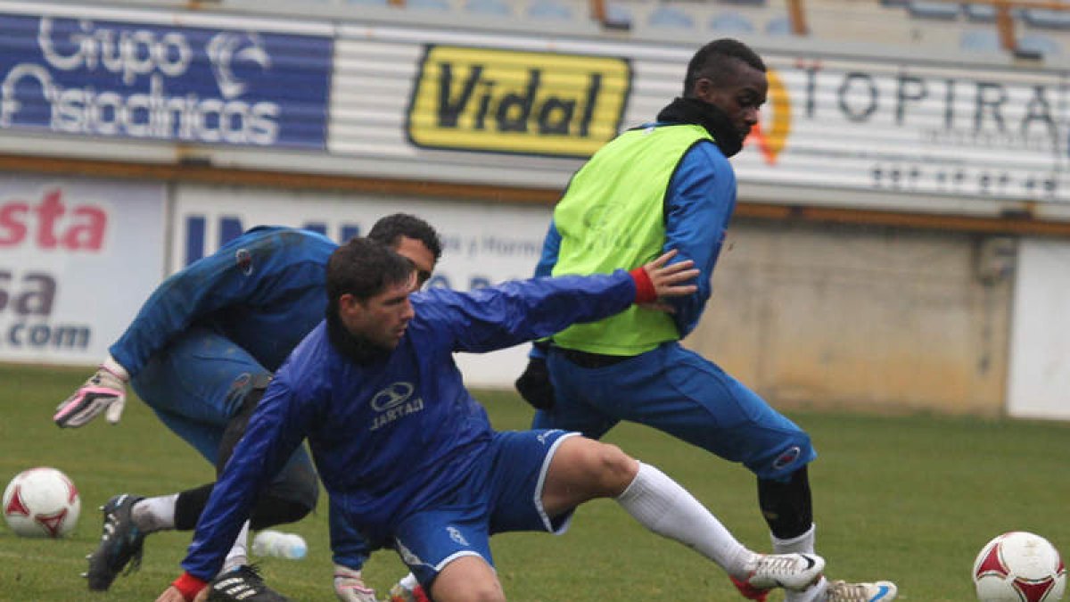 La plantilla de la Cultural, que volverá pronto a los entrenamientos, quiere un órgano de gestión serio y responsable.