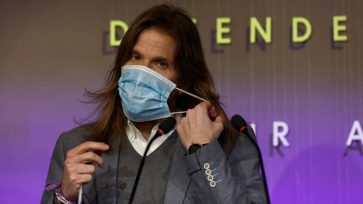 Pablo Fernández. DL