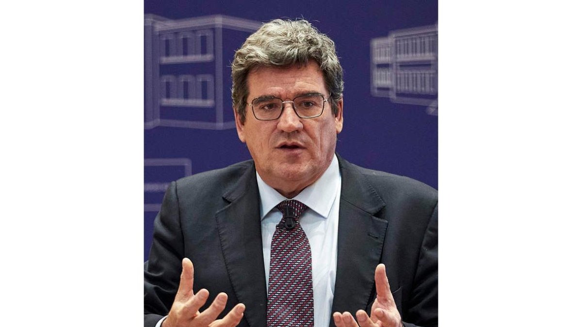 El ministro José Luis Escriva. MIGUEL OSÉS