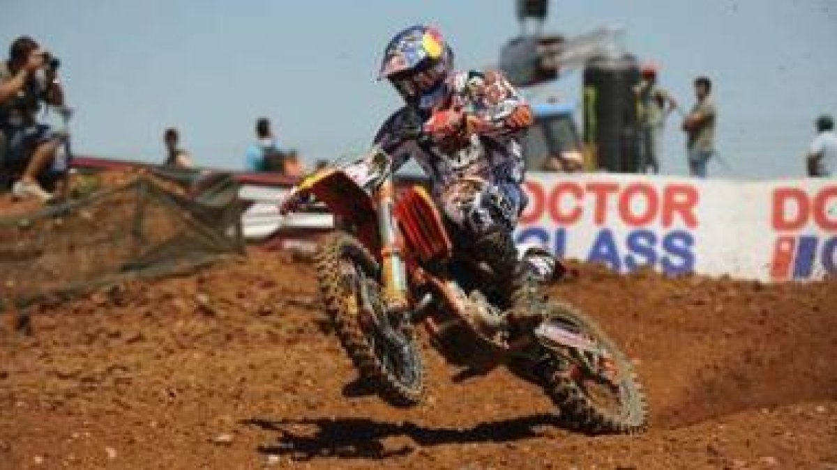 El alemán Ken Roczen se erigió en el gran triunfador en MX2.