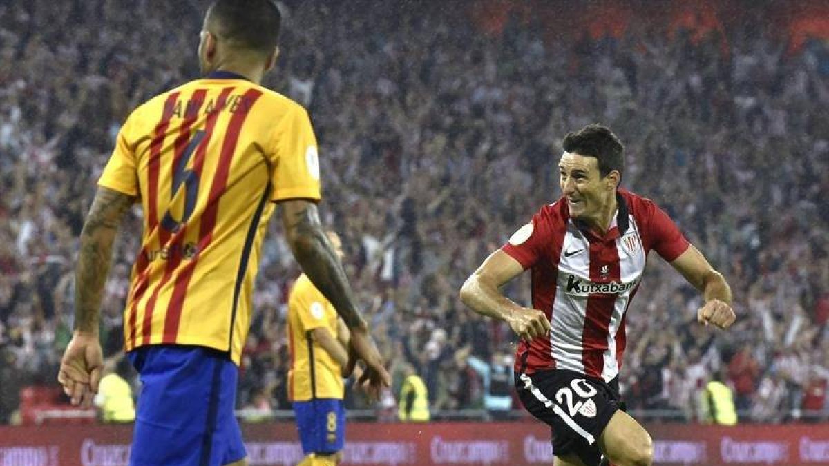 Aduriz, el gran protagonista del partido.