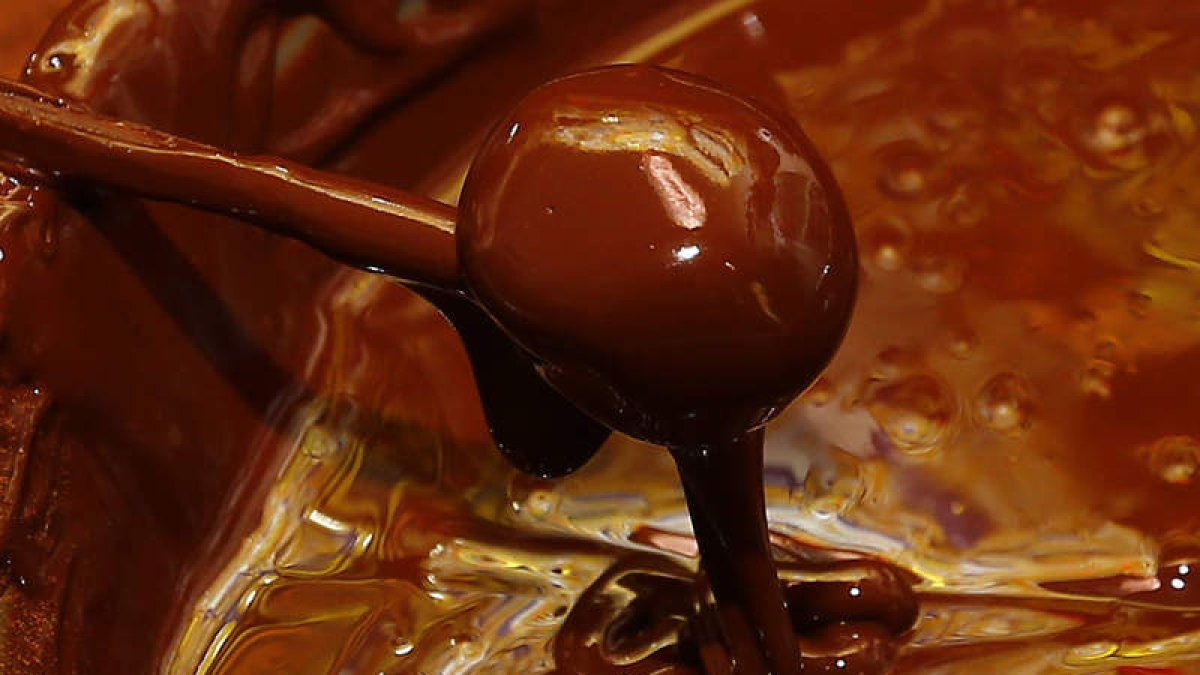 El chocolate puro es beneficioso para la salud. RAMIRO