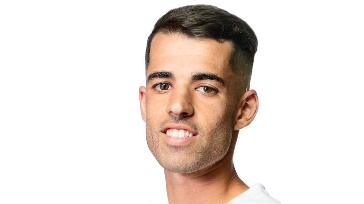 Alberto Solís afirma que el equipo debe estar muy intenso este próximo sábado en el Reino de León. DL