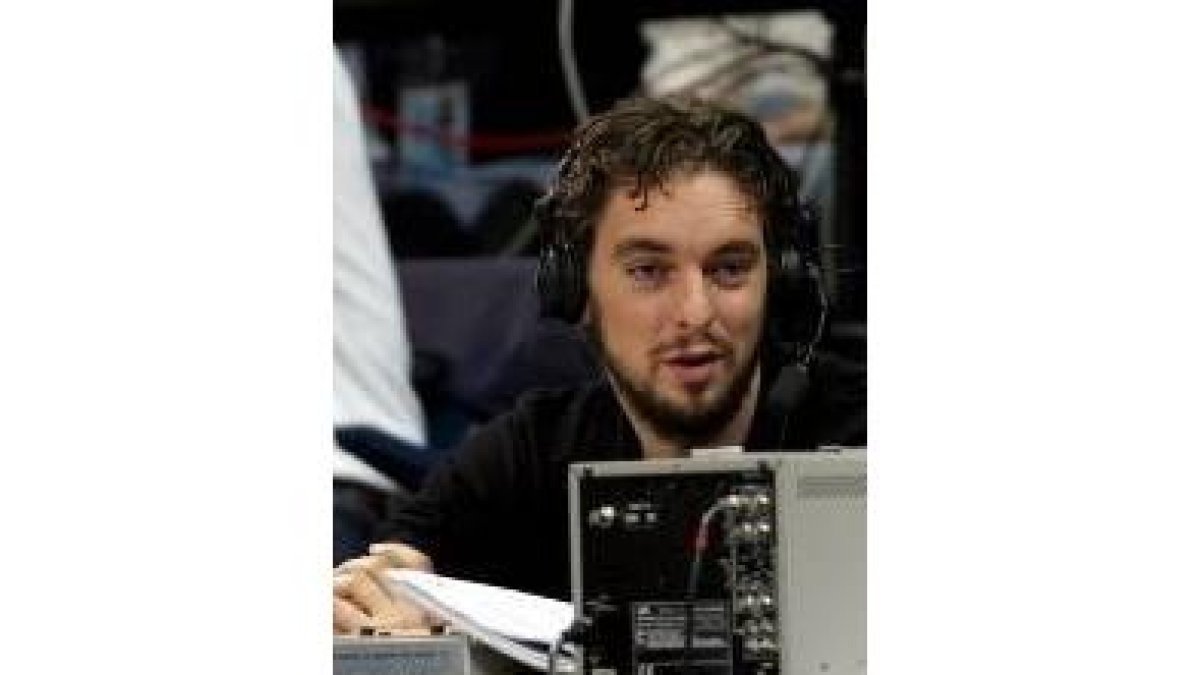 Gasol acudió a Serbia, pero como comentarista televisivo