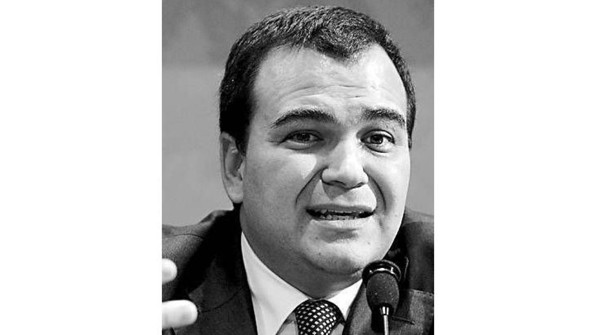 El profesor Scaramella es uno de los especialistas en el KGB
