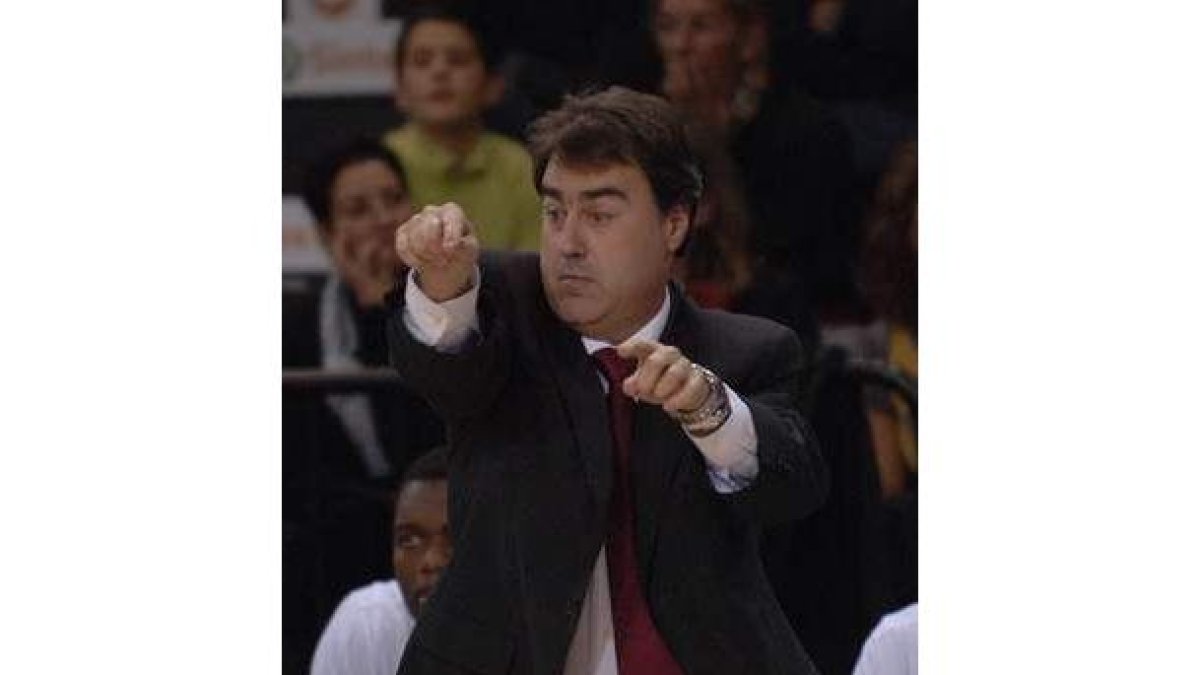 Aranzana, en un partido de su última etapa en León.