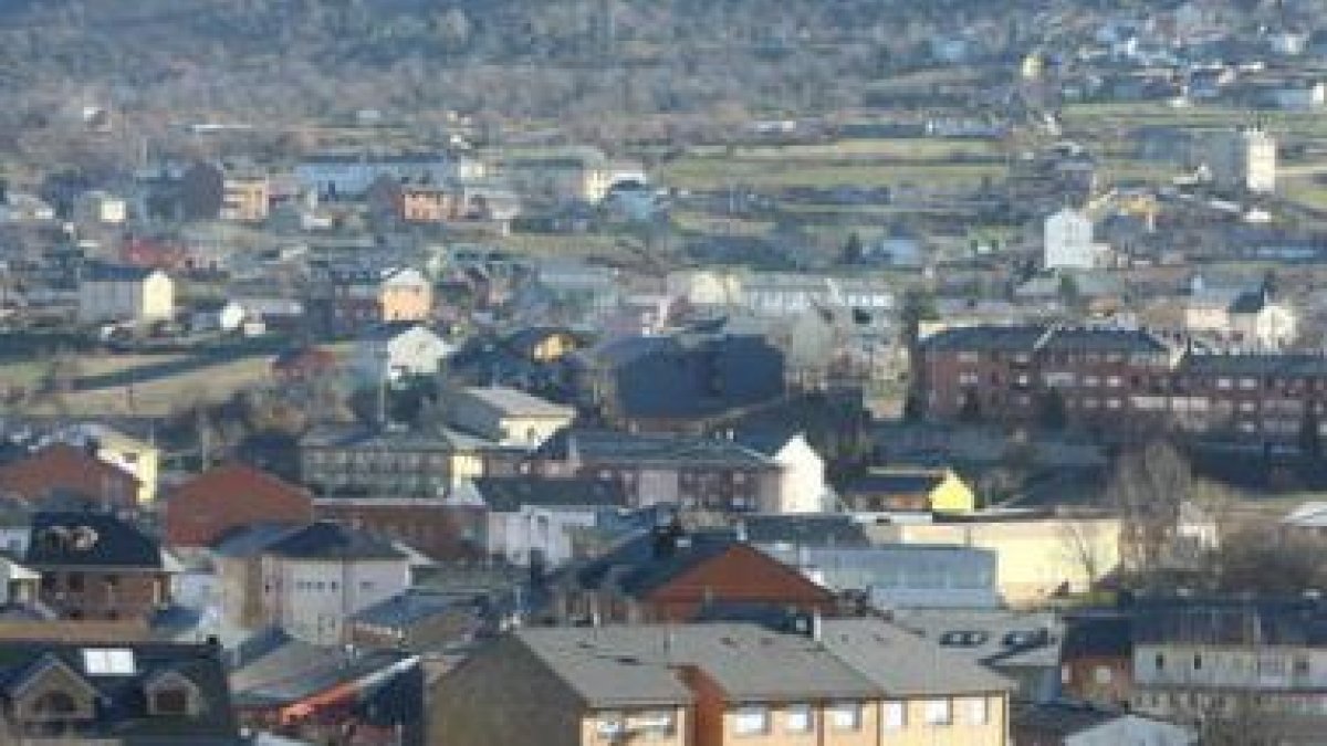La Junta comprometió el centro de día para Fabero -”en la imagen-” en el año 2005.