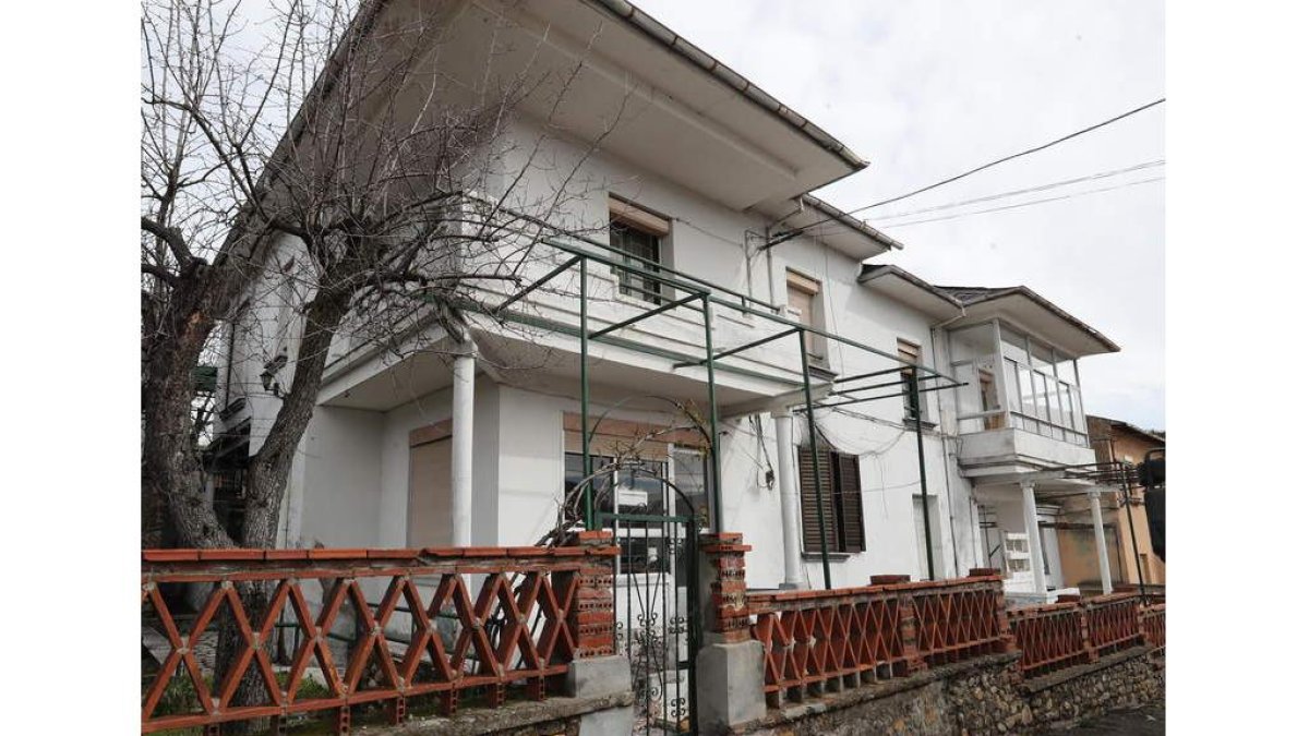 El suceso fue en una vivienda de la calle Amalio Fernández. L. DE LA MATA