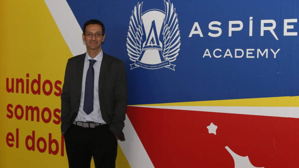 Iván Bravo es vicepresidente de la Cultural, director general de Aspire y director técnico de la Federación de Fútbol de Catar, entre otros. RAMIRO