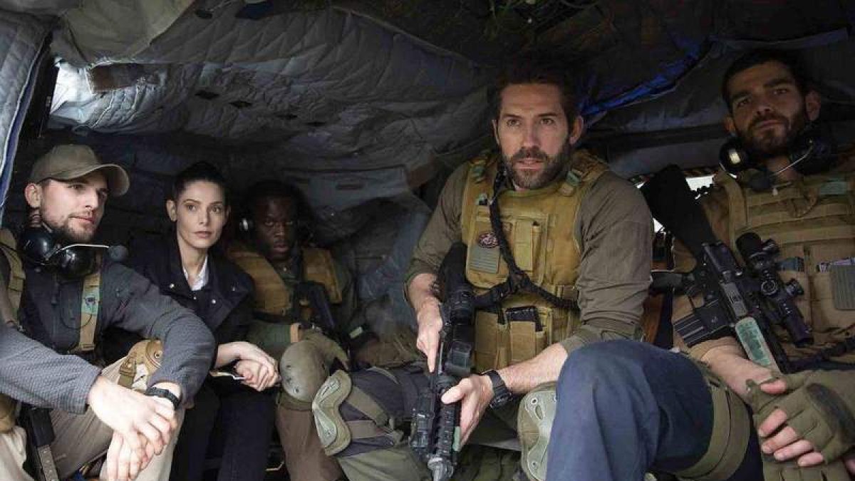 Fotograma de la película ‘Misión rescate’ (One Shot), protagonizada por Scott Adkins. DL