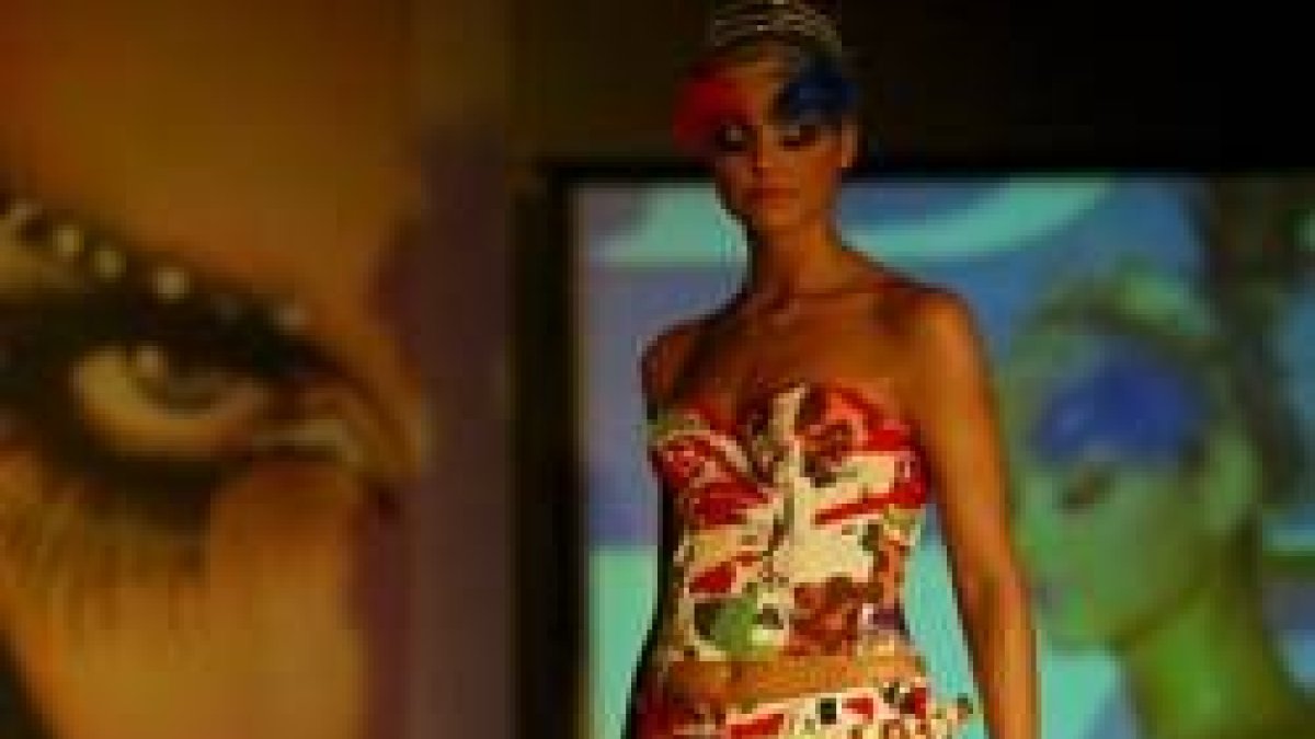 Noelia Guisuraga, Miss León 2005, en un anterior desfile de Dior (foto de archivo)
