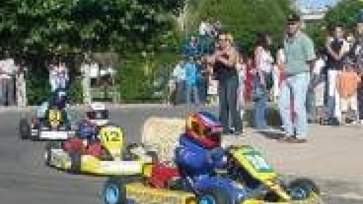 Lospilotos inscritos demostraron sus habilidades sobre el circuito