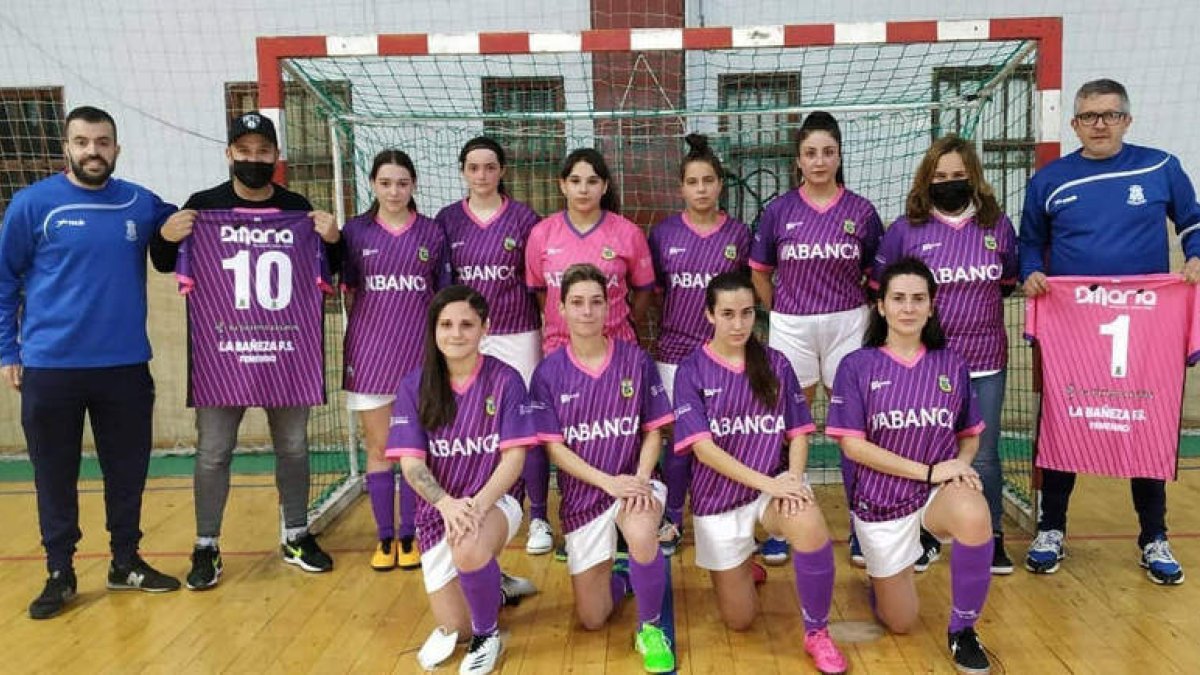 Formación del equipo de La Bañeza FS que milita en la 1.ª División Provincial Femenina. DL
