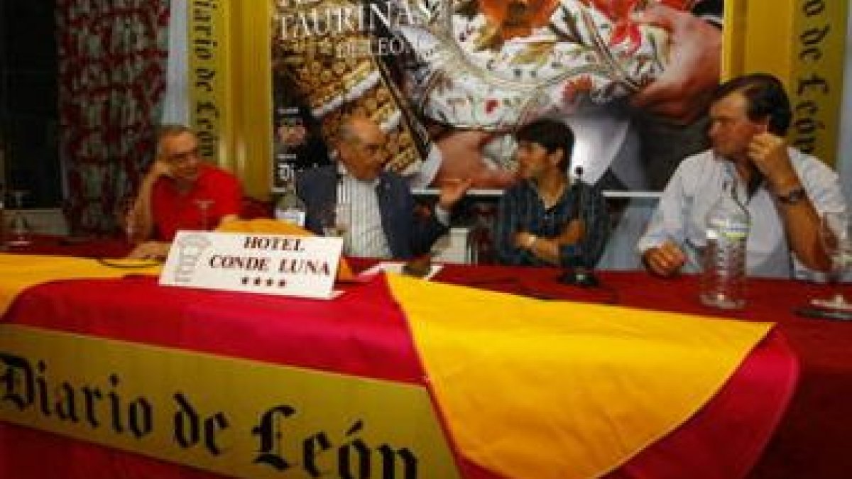 Felipe Zapico, Manuel Illana, Diego Ventura y Fermín Bohórquez.