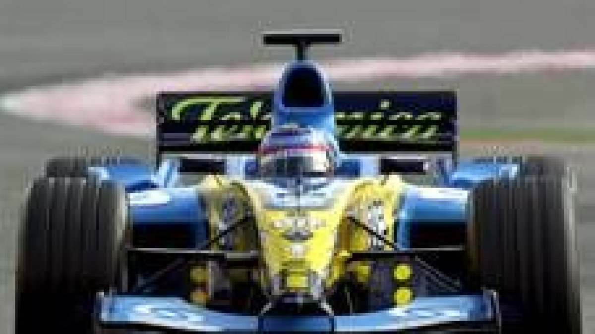 Fernando Alonso marcó el mejor tiempo en los entrenamientos privados celebrados ayer en Montmeló