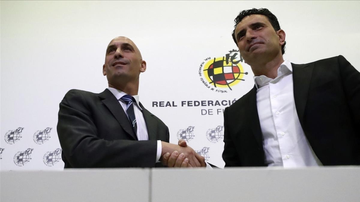 Luis Rubiales y José Francisco Molina, en la presentación del nuevo director deportivo de la FEF. /
