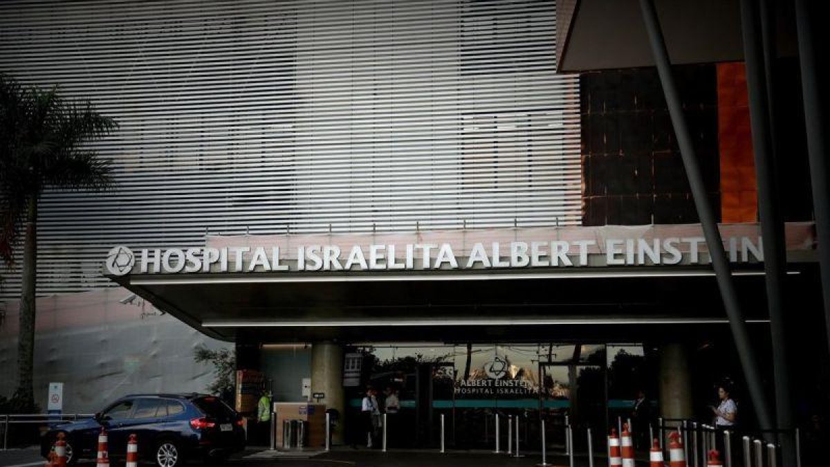 El presidente de Brasil, Jair Bolsonaro, ingresó en un hospital de Sao Paulo.