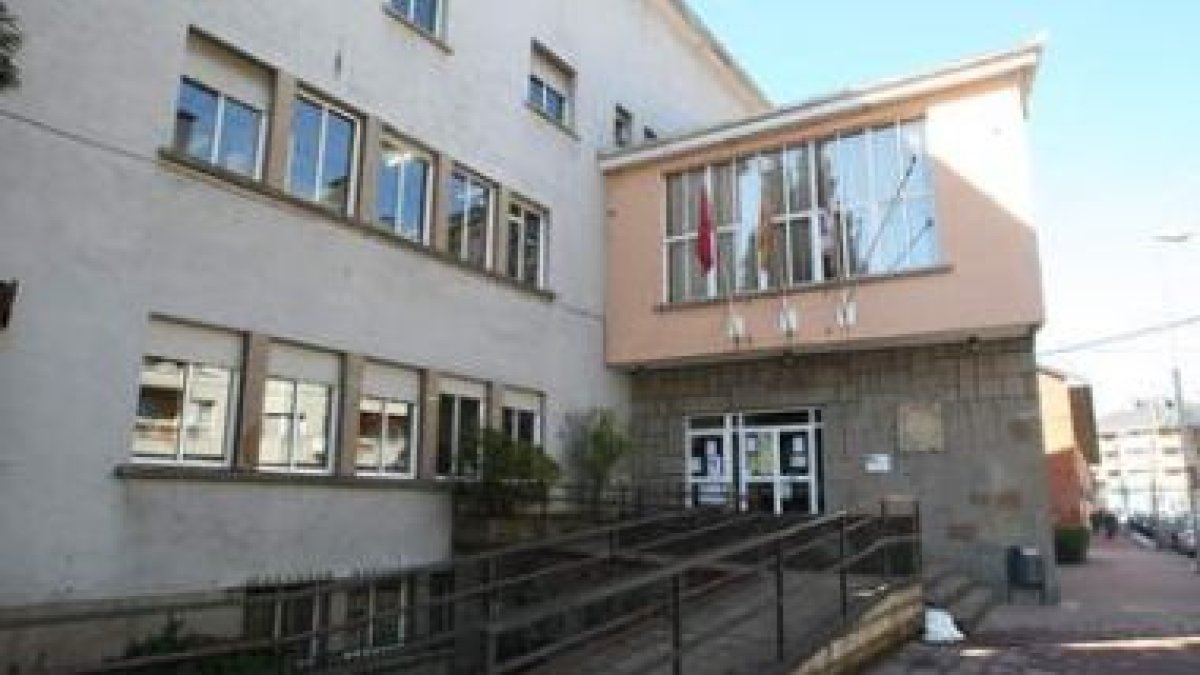Imagen de archivo del Ayuntamiento de Villablino, en la capital lacianiega.