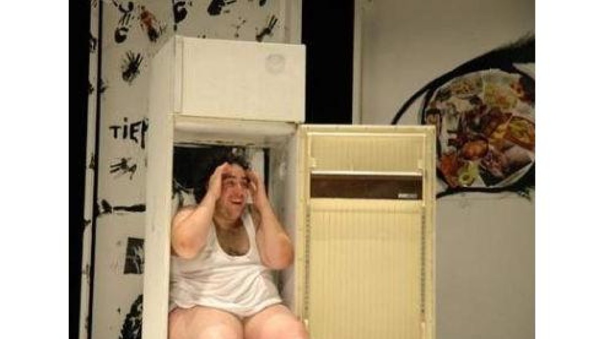 El protagonista, Alberto Velasco, busca su lugar en el mundo.