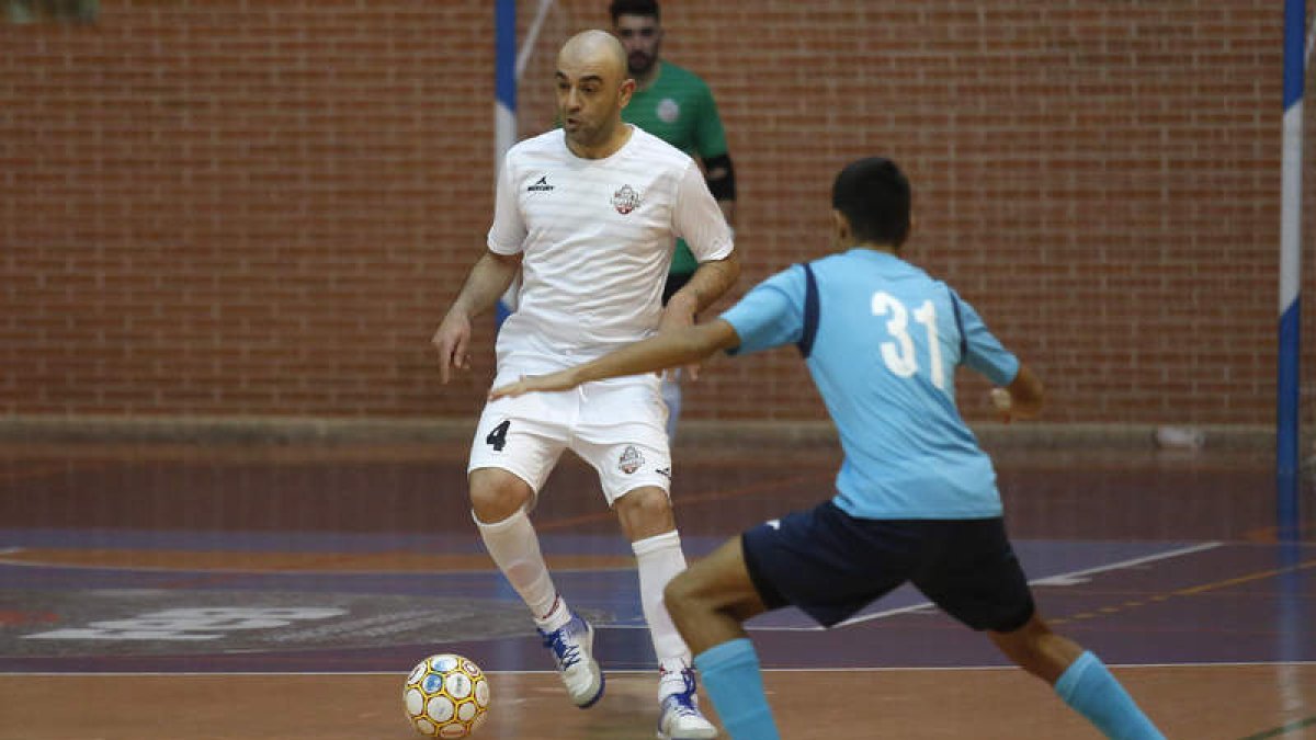 Josico, jugador del Domotec de Segunda División B. FERNANDO OTERO