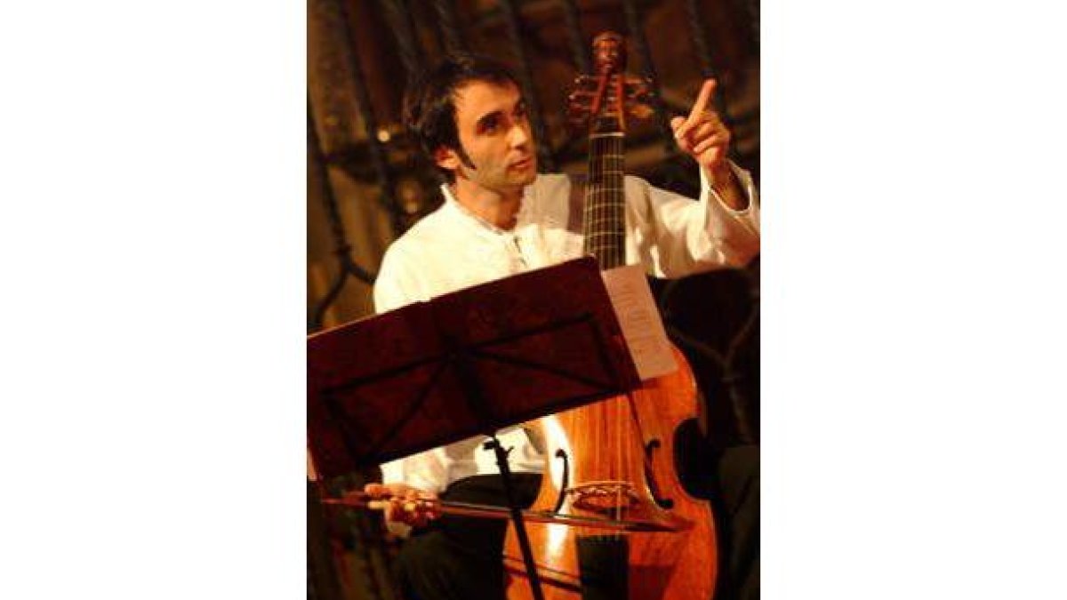 El músico Vittorio Ghielmi, que abrió el Festival de Órgano.