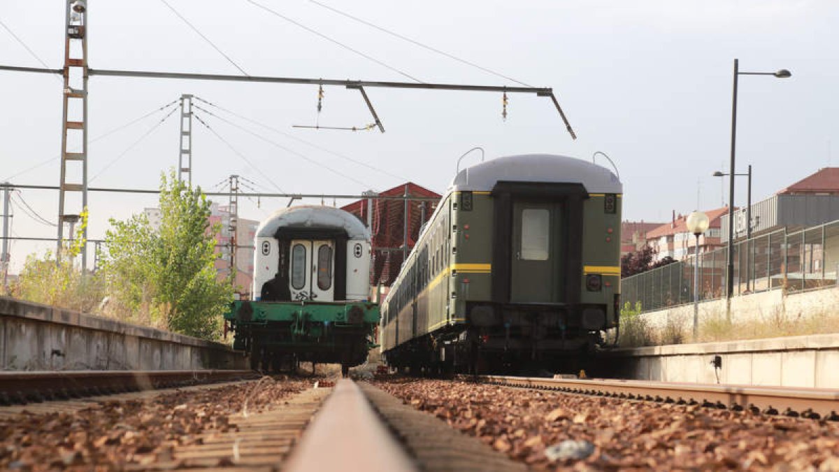 Los ferrocarriles que están en manos de la asociación se encuentran en las vías de la antigua estación del Norte, que en la actualidad permanece en desuso