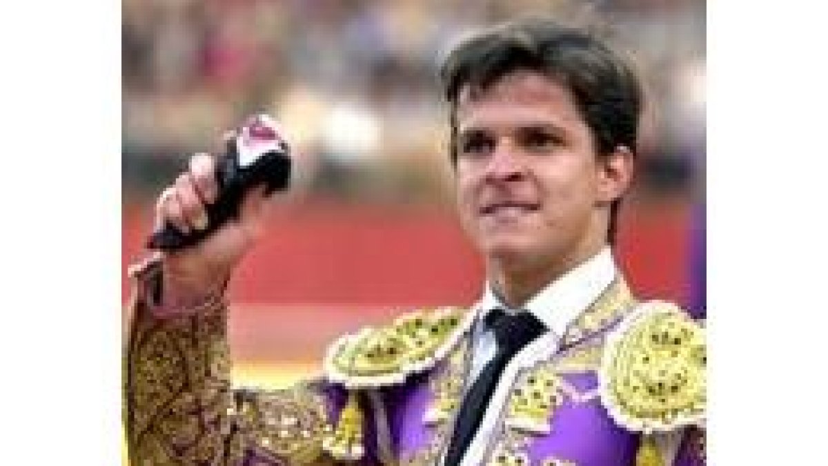 El diestro Julián López, «el Juli», recibirá también el Micrófono de Oro
