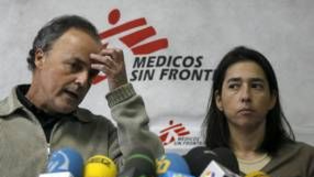 Carlos Ugarte y Paula Farias, en el transcurso de la rueda de prensa de ayer en Madrid