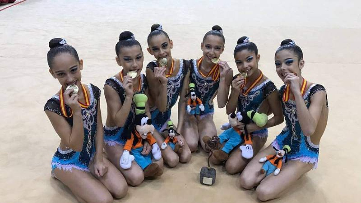 El Club Ritmo de León continúa cosechando triunfos con su nueva hornada de gimnastas. DL