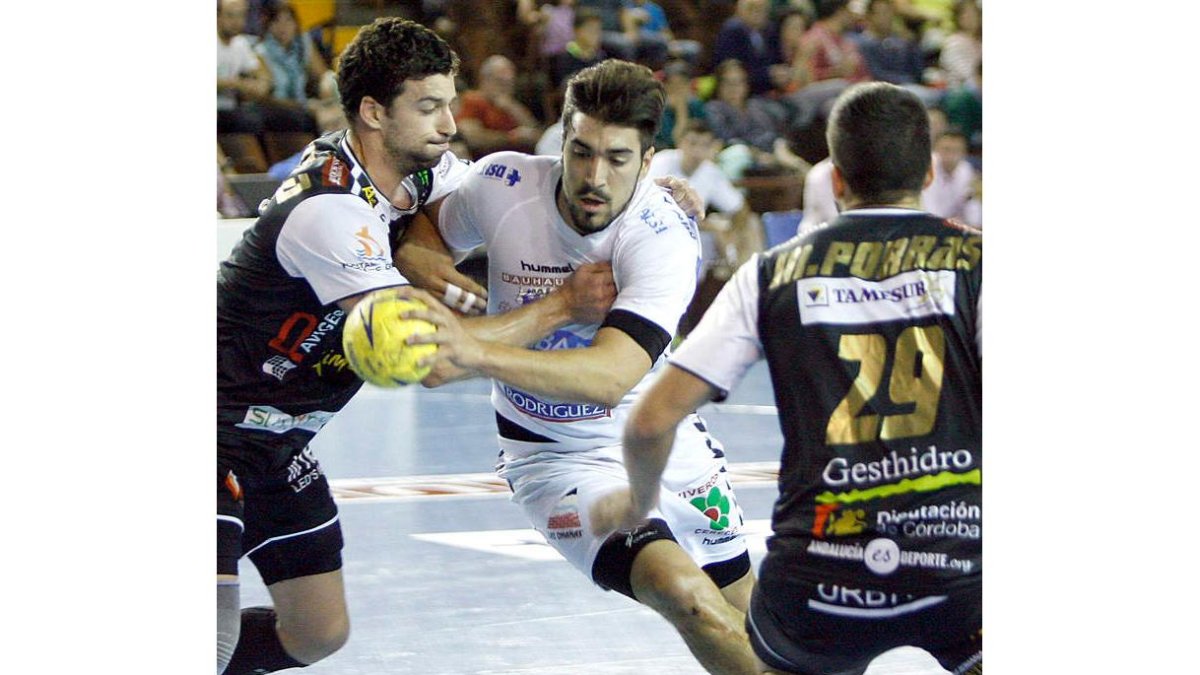 Guijosa confía en recuperar a Juanjo ante el Teucro.