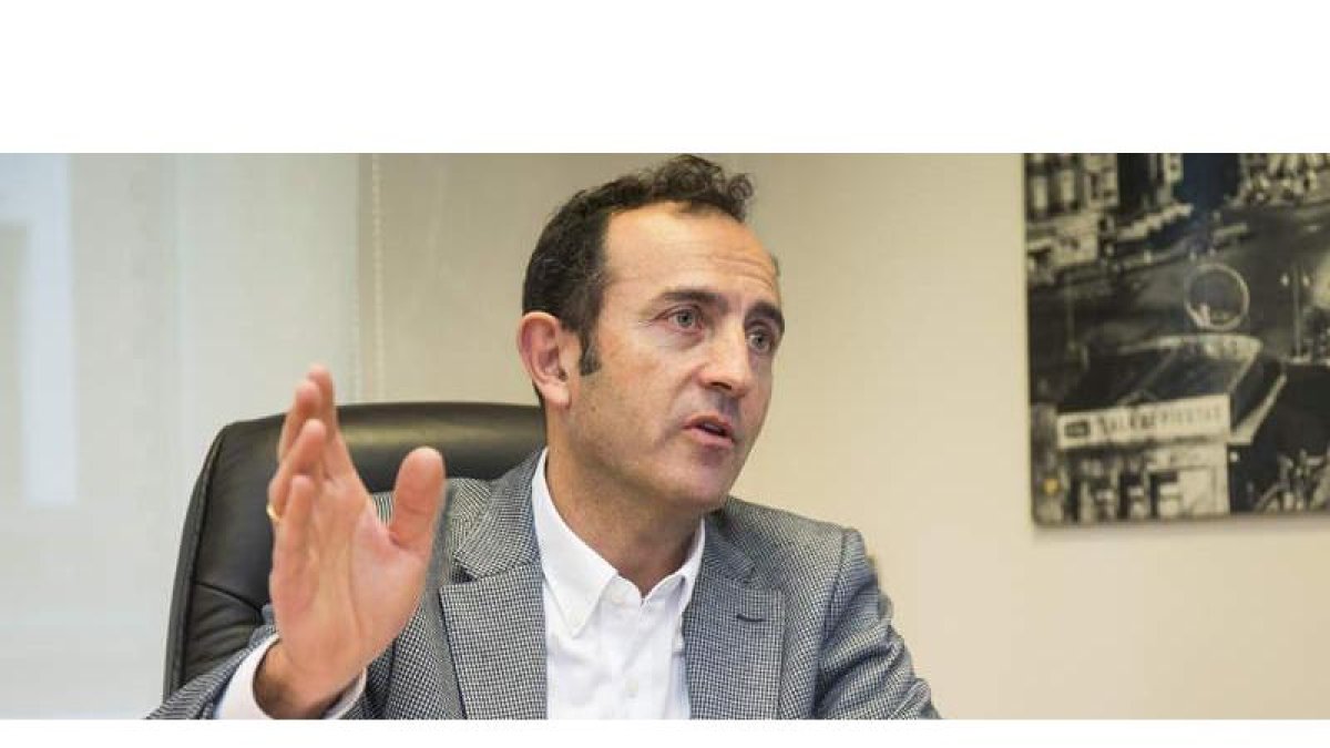 López-Contreras es letrado asesor de la Cámara de la Propiedad. FERNANDO OTERO